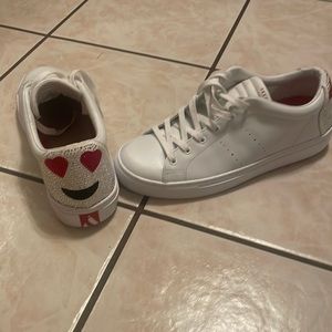 Sketchers Los Angeles smiley face bling